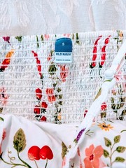 Old Navy Fit & Flare White Fruit Floral Midi Dress Tie Front Pockets Small NWOT