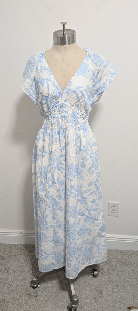 Universal Thread Cotton Flutter Sleeve Floral Dress Sz M Cottagecore Feminine