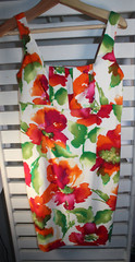 Ronni Nicole Women&rsquo;s Size 12 Red Green White Floral Sleeveless Dress