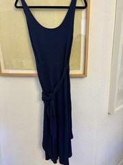 Reformation Womens Size Medium Blue Sleeveless Wrap Midi Dress With Side Tie