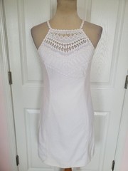 LILLY PULITZER Pearl Lace Neck Shift Dress Resort White (Size 4)