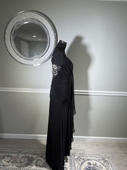ESSEJEFFE Black Beaded Ruched Evening Gown Rhinestone Pearl Cap Sleeve Size 42