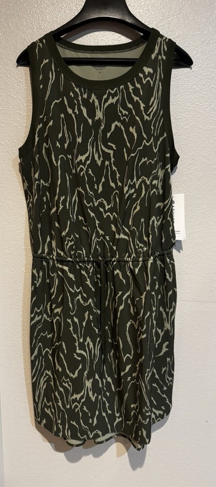 Athleta Green Abstract Round Neck Sleeveless Mini Knee Dress M