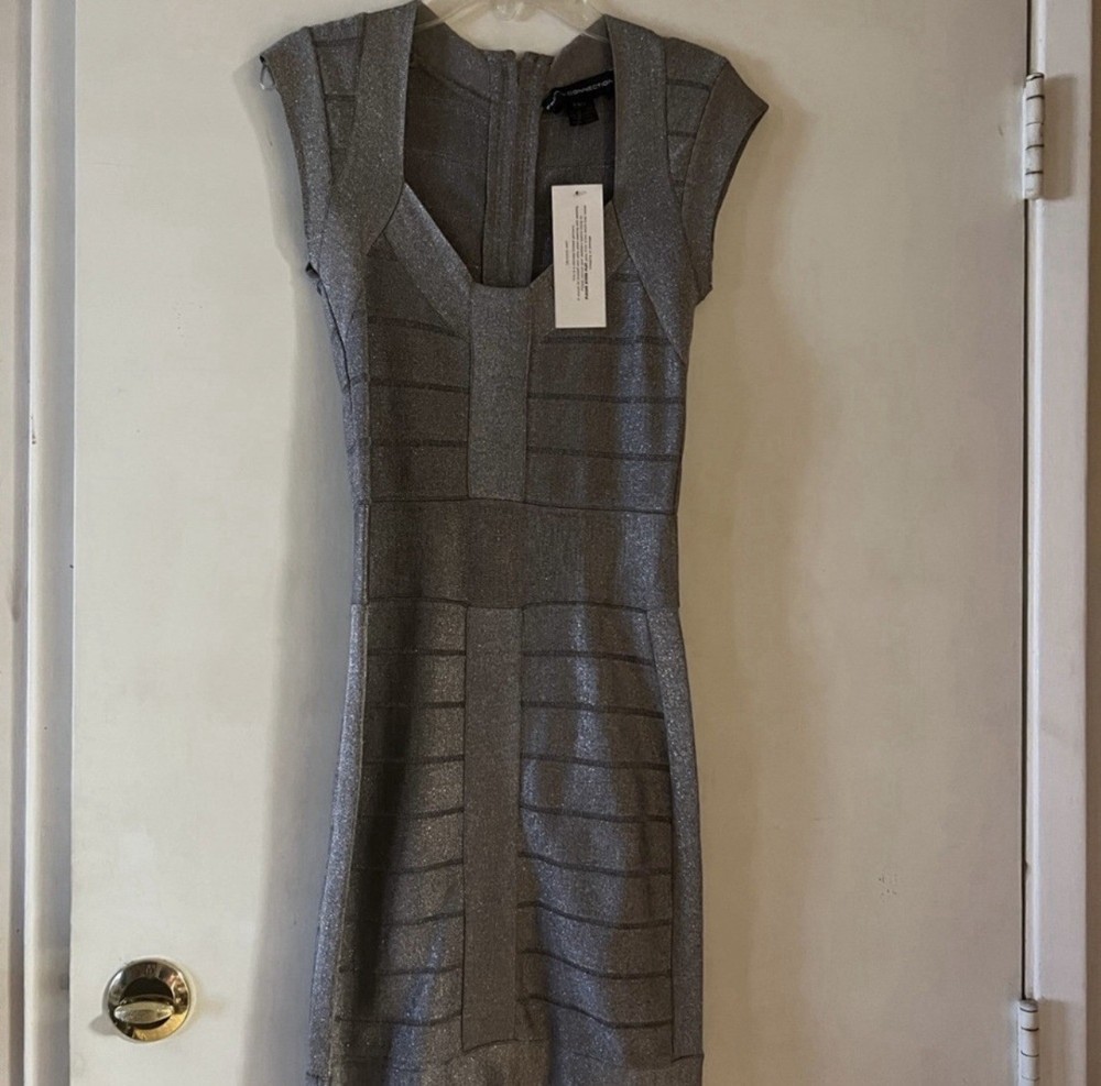 French Connection Gray Solid Bandage Bodycon V-Neck Knee Dress, Size xs