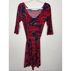 Leota Tropical Print Dress Small Red Blue Palm Leaf 3/4 Sleeve Fit & Flare