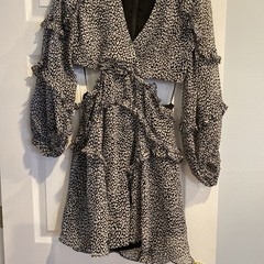 Womans Bardot Dress Black/Cream Open Back Medium