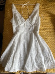 Unused Small embroidered white Altar’D State dress for women