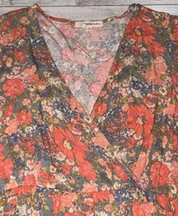 Rewind Short Sleeve V-neck A-line Dress size L large – Floral/Flowers B