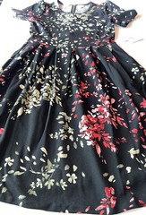 NEW LuLaRoe Black Red Green Ombré Cherry Blossoms 🌸 Medium 10/12 8/10 Unicorn