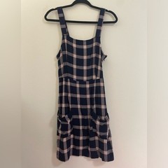 American Eagle Plaid Front Pocket Dress – M