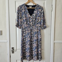 Jigsaw Tea Dress Floral Blue Pink and White Flower design Size 8