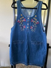 Women&rsquo;s Modest Clothing 90’s Vintage Denim Dress Size Large Amilano Embriodered