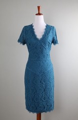 ANTONIO MELANI NWT $169 Lyon Lace Lined Sheath Dress in Azure Blue Size 8