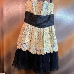 00’s Betsey‎ Johnson size 2 party special occasion mini dress. Puffy skirt