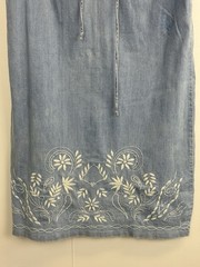 Westport 1962 Chambray Denim Embroidered Dress Women’s 4 Cotton Stretch Tie Neck
