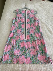 Lilly Pulitzer Mila Stretch Shift Dress Pink Sea Turtles . Worn once adorable