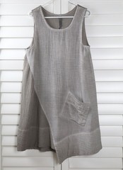 CYNTHIA ASHBY NWT $218 Two Tone Tunic Dress in Classic Grey Oil Size Small
