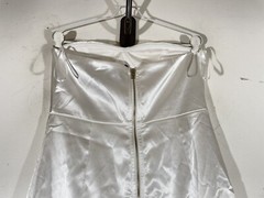 Lulu&rsquo;s Dress White Satin Back Zipper Strapless Wireless Slit Split Midi Medium