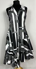 Josie Natori Dress 6 Black White Gray Abstract Handkerchief Hem Belted Cotton