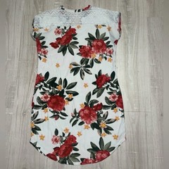 Bobbie Brooks Floral Lace Shift Knee-Length Dress M White Red Green Cap Sleeve