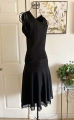 BURBERRY Black Sleeveless Knit Stretch Midi Length Fringe Hem Dress S