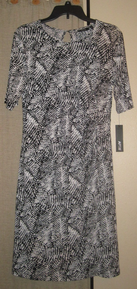 M Medium 10 dress light stretch gather side Apt. 9 black white dot New