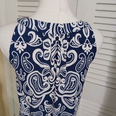 Apt 9 Small Halter Style Beaded Rounded-v-Neck Royal Blue White paisley A-line