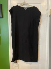 Eileen Fisher Black Knit Shift Dress Knee Length Round Neck Sleeveless S/P