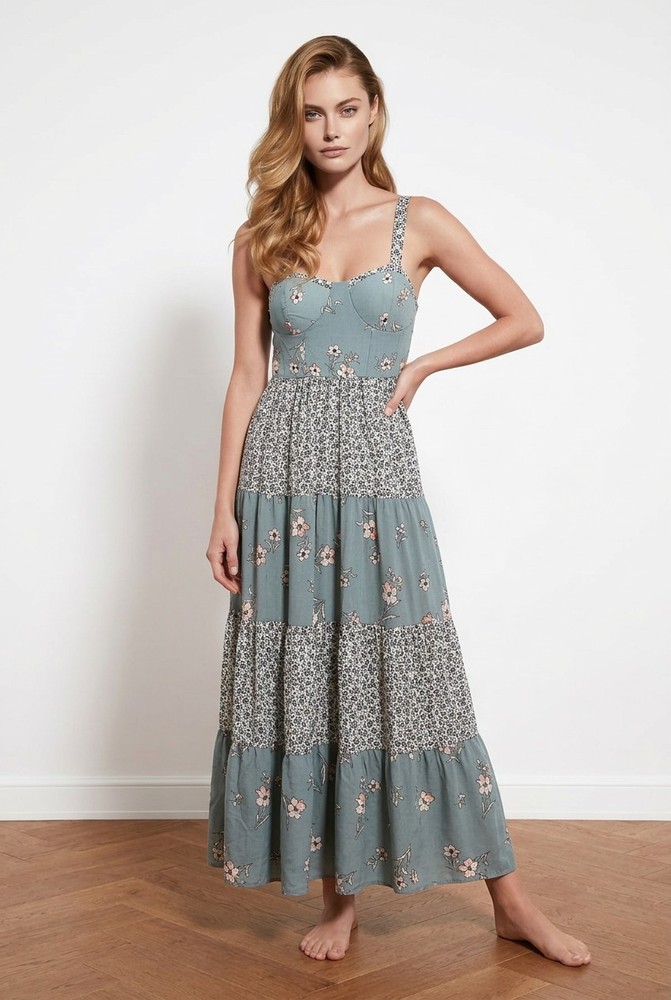 No Comment Floral Patchwork Tiered Maxi Dress L Cottagecore Boho Prairie Bustier