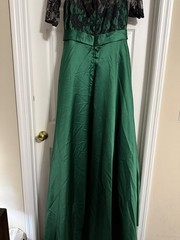Dress Lace Sweep Train