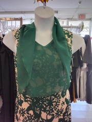 New ~ Women&rsquo;s Ruffle Green Printed Slim Fit V-Neck Elegant Dress ~Size L