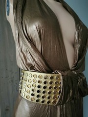 GUCCI INFAMOUS runway Liquid Gold DRESS WITH BELT SIZE IT40 Vintage Collectables