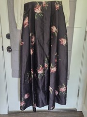 Sachin & Babi Ivory Noir Blossom Black Zoe Mikado Gown Size 8 $895 No Belt