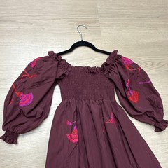 Women’s S Burgundy/Pink/Purple Floral Embroidered Smocked Mi Golondrina