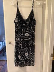Wallflower Black & White Floral Lace Trim V-Neck Slip Dress Knee Length M