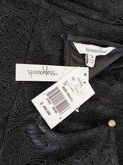 WOMENS JR SIZE S DRESS SPEECHLESS BLACK LACE EYELASH HEM KEYHOLE BACK CLOSURE