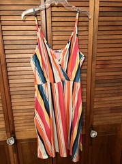STYLEWORD DRESS WOMENS SZ M POCKETS SPAGHETTI STRAP PAINT STROKE PATTERNKNEE NWT