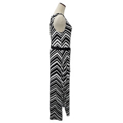 La Blanca Women&rsquo;s Archistripe Maxi Coverup Dress – Black White Chevron – Size M