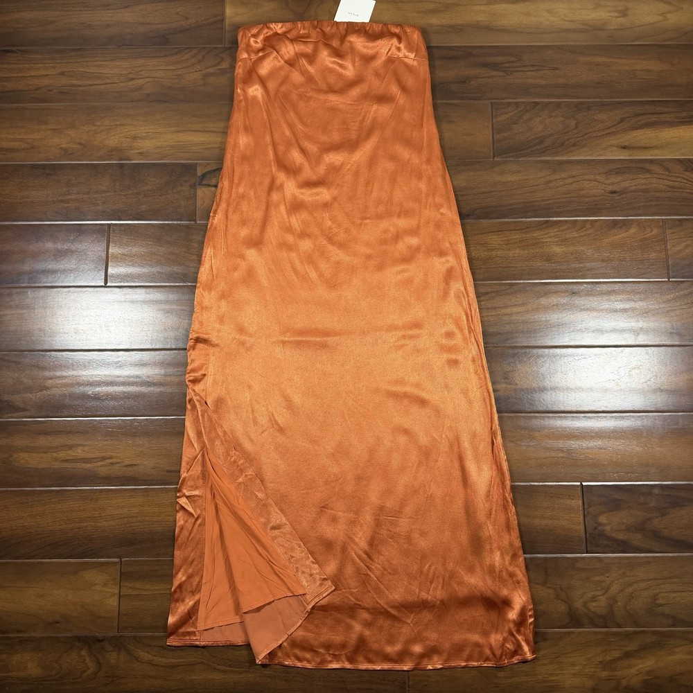 Dissh Women&rsquo;s Size AU 10 / US 6 Orange Mia Strapless Satin Maxi Dress Side Slit