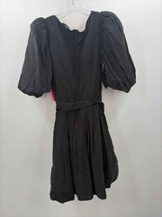 Pre-Owned Sofie the Label Black Size Medium Knee Length Short Sleeve Dress