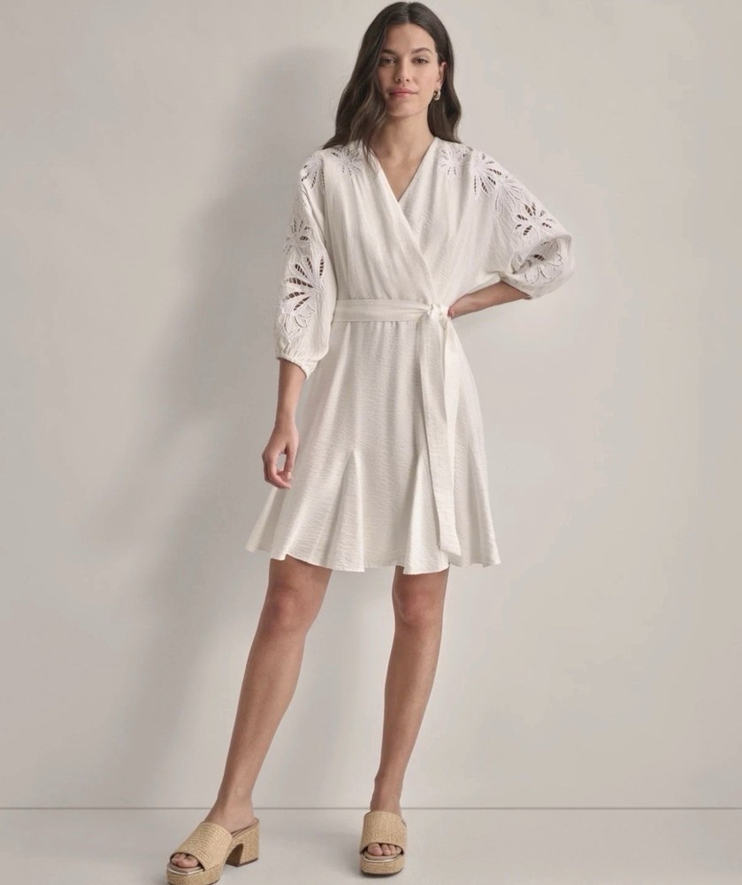 DKNY Women&rsquo;s V-neck Embroidered-trim Belted Dress – White – 4