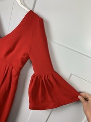 NWT Camilyn Beth Red Ruffle Sleeve Party Dress Size 0 Midi Full V Neck Romantic