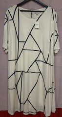 Cato Dress New With Tags Size 22/24w