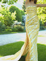 Monique Lhuillier Collection Runway Gold Embroidered Draped Long Gown Dress US 8