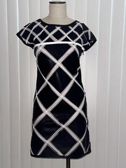 GRAYSE BY KELLY AND MARIE GRAY. DRESS BLACK 100%LEATHER PATCHWORK sz xxs a54