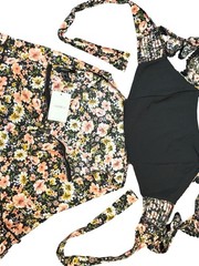 Forever 21 Small Off the Shoulder Black Ditsy Floral Dress