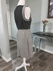 Covington Black White Square Pattern Sleeveless Sheath Knee Dress Size 10
