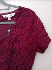Ladies Dress Burgundy Lace Sweetheart Neck YUMI UK 1O WEDDING GUEST/CRUISE/PROM