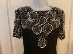 Night Vogue Dress Women’s Black Sequin Beaded Lined Back Slit & Zip Sz M -B26