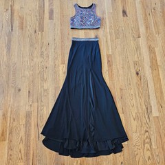 Cassandra Stone by Mac Duggal Beaded 2 Piece Maxi Length Prom Dress Gown Size 2